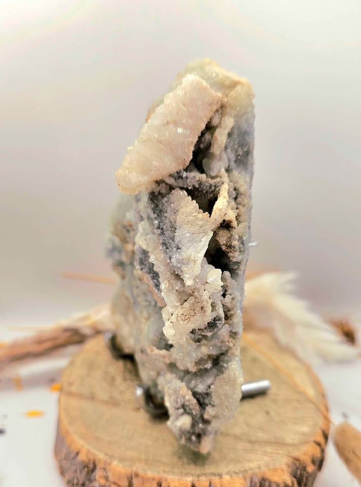 Nature Sparking Druzy Quartz 2.6 lbs Collector Specimen With Stand