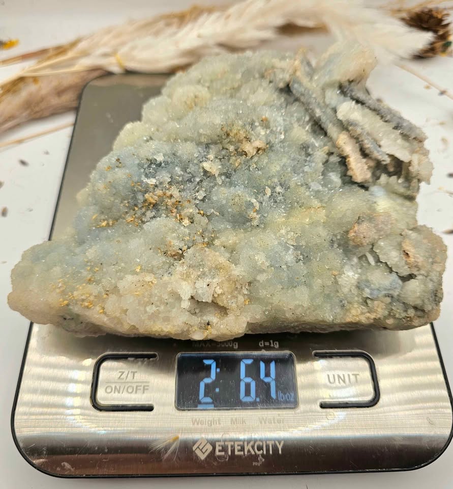 Nature Sparking Druzy Quartz 2.6 lbs Collector Specimen With Stand