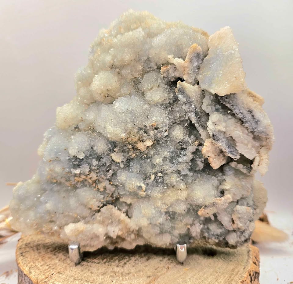 Nature Sparking Druzy Quartz 2.6 lbs Collector Specimen With Stand