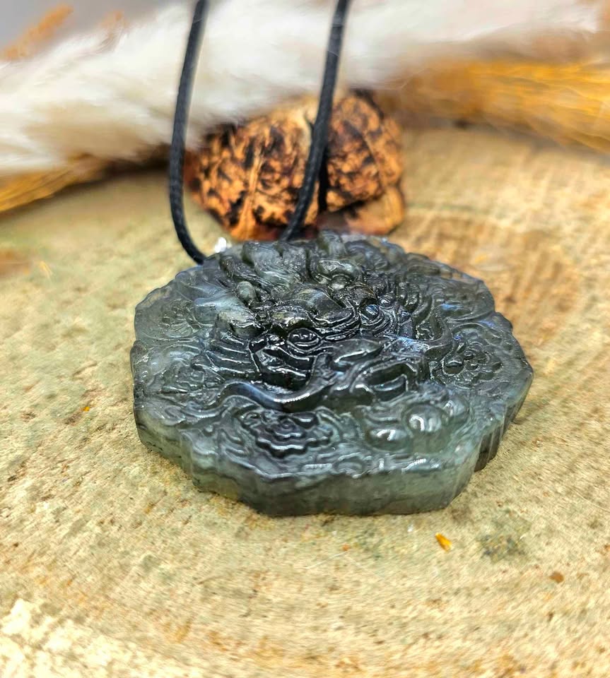 Nature Labradorite Carved Oriental Dragon Pendant Necklace