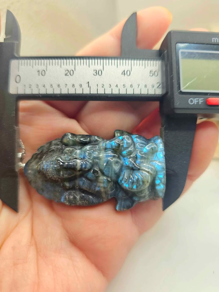 Nature Labradorite Carved Elephant God Ganesha Pendant Necklace