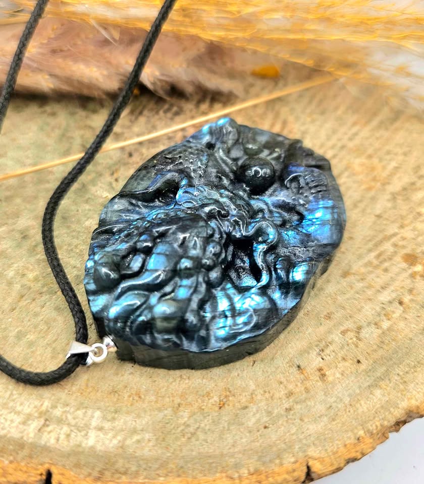 Nature Labradorite Flying Oriental Dragon Pendant Necklace.