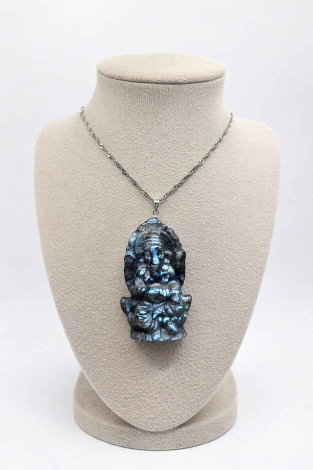 Nature Labradorite Carved Elephant God Ganesha Pendant Necklace