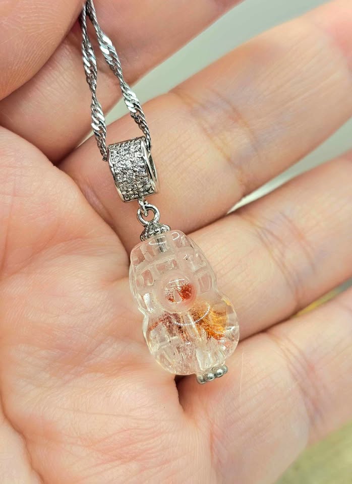 Nature Hematoid Koi Quartz Pixiu Pendant Necklace