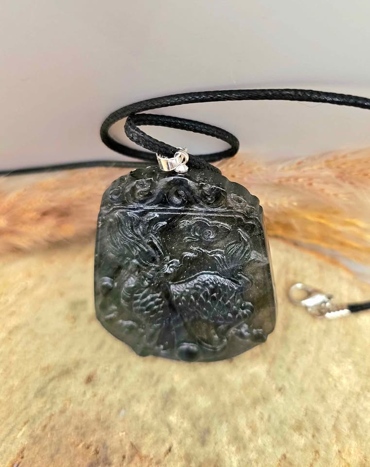 Nature Labradorite Foo Dog Big Pendant Necklace