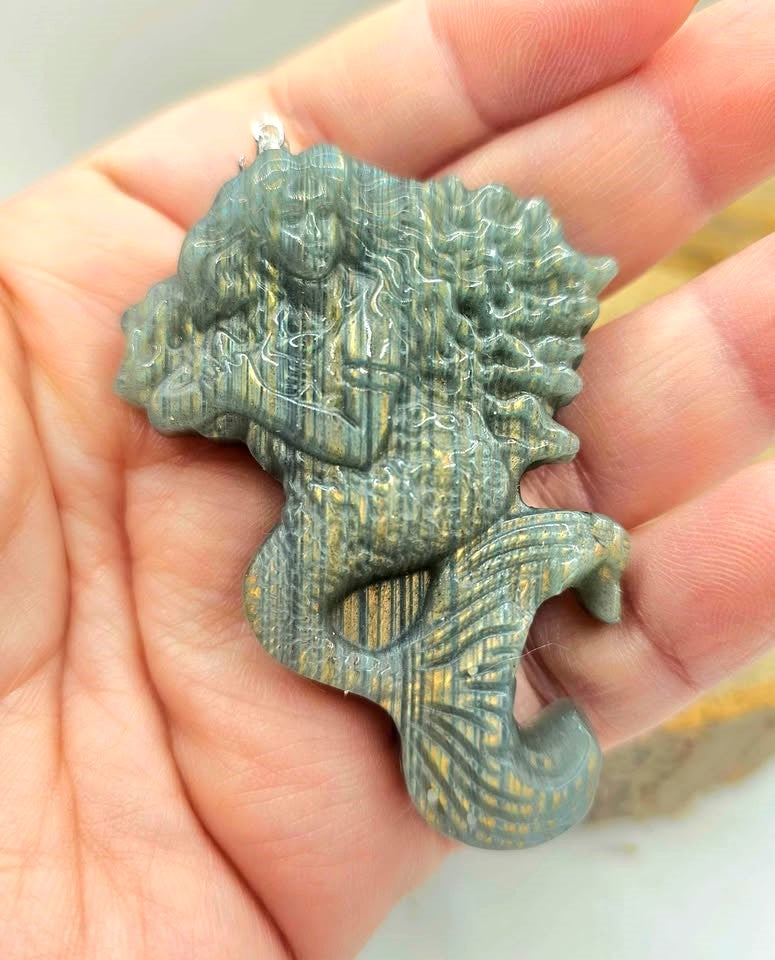 Nature Labradorite Mermaid Big Pendant Necklace