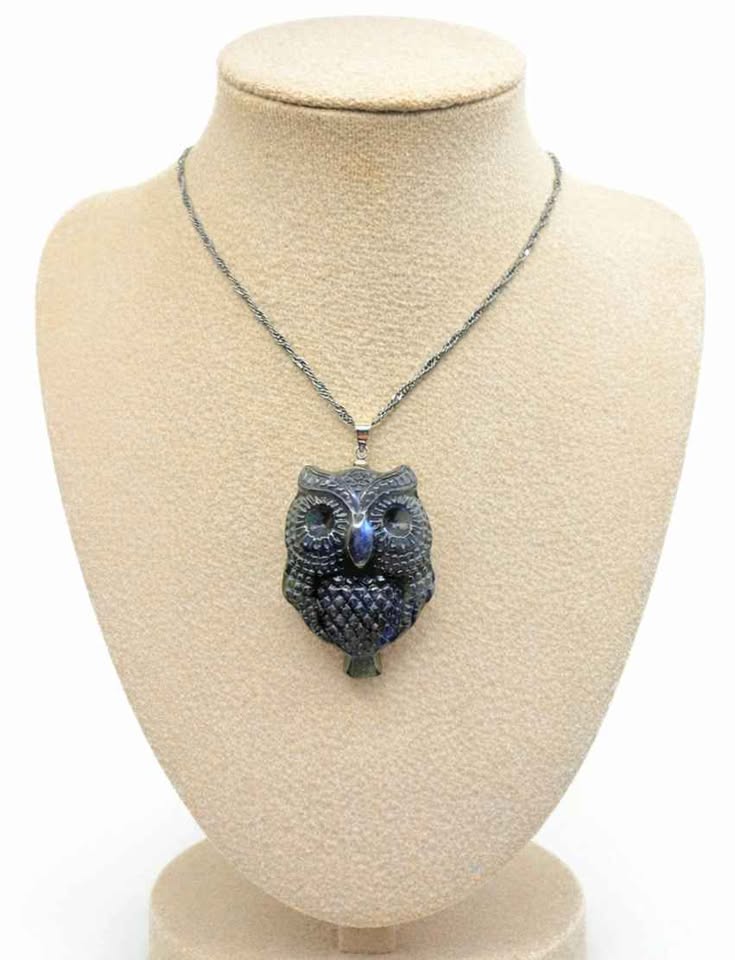 Nature Labradorite Carved Owl Pendant Necklace