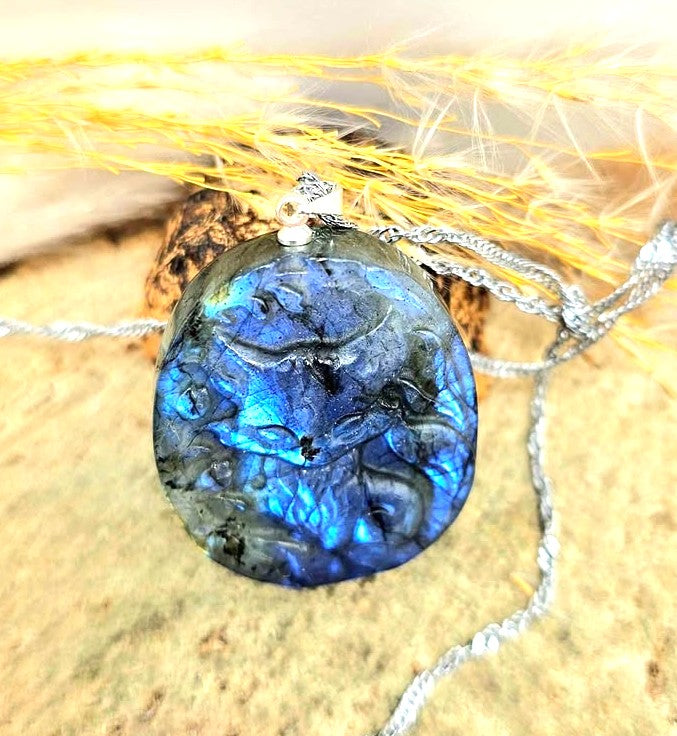 Nature Labradorite Nine Tails Fox Pendant Necklace