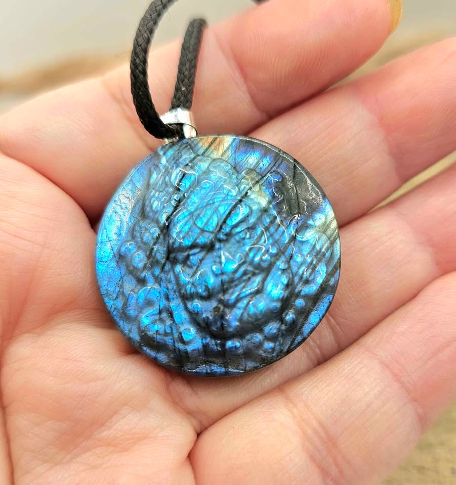 Nature Labradorite Tibetan Buddhism Wrathful Deity Pendant Necklace.