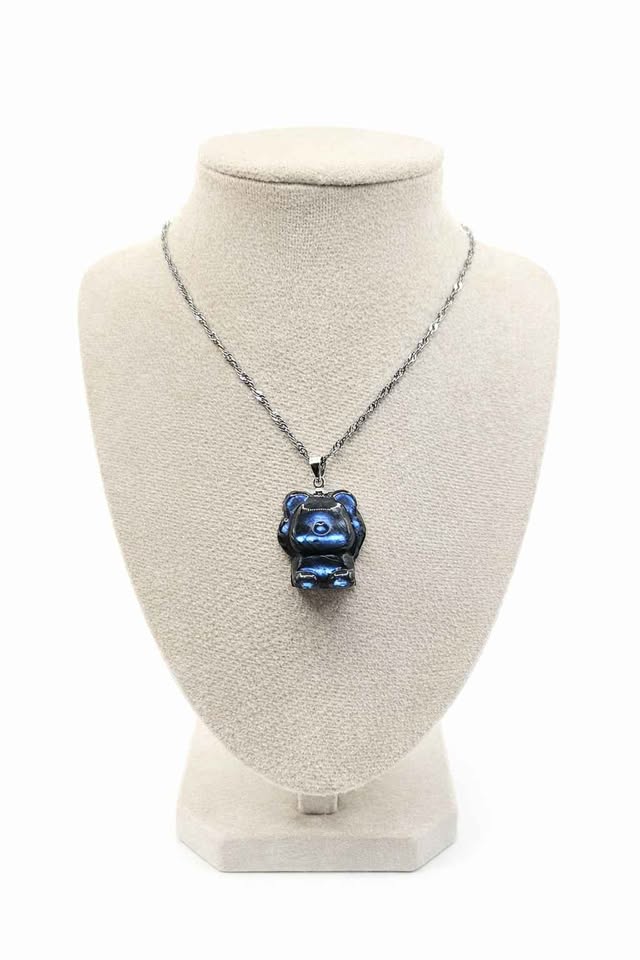 Nature Labradorite Carved Bear Pendant Necklace