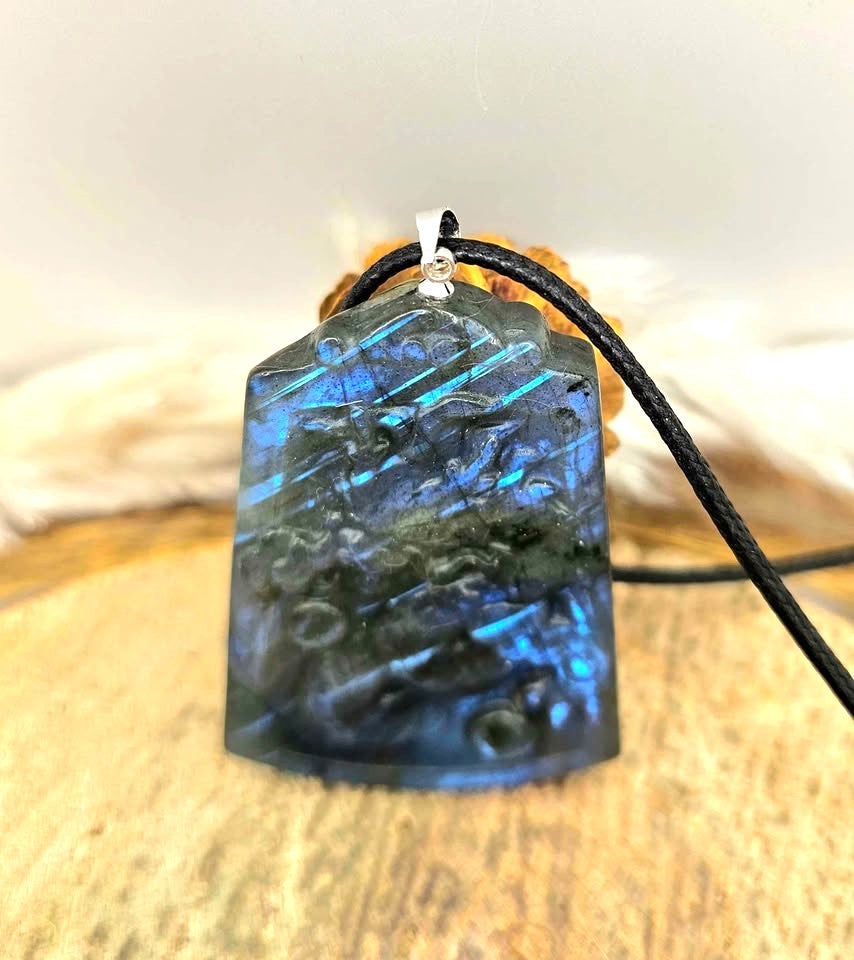 Nature Labradorite Oriental Dragon Big Pendant Necklace