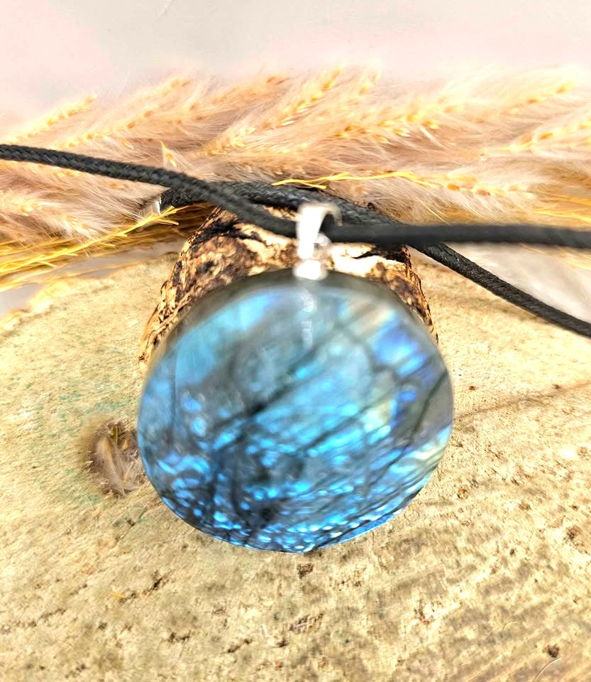 Nature Labradorite Tibetan Buddhism Wrathful Deity Pendant Necklace.