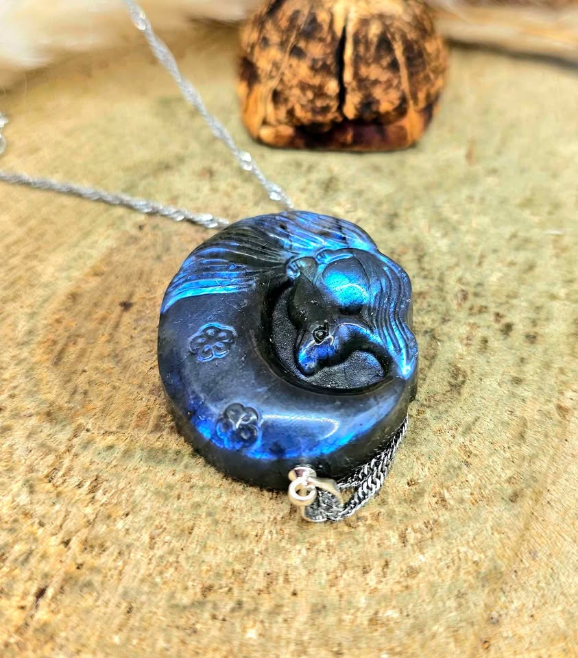 Nature Labradorite Nine Tails Fox And Moon Pendant Necklace