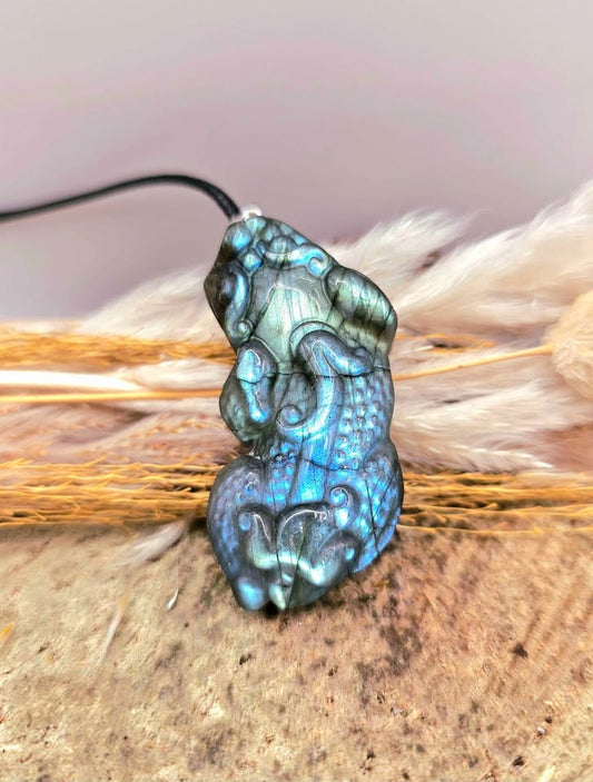 Nature Labradorite Carved Pixiu Pendant Necklace