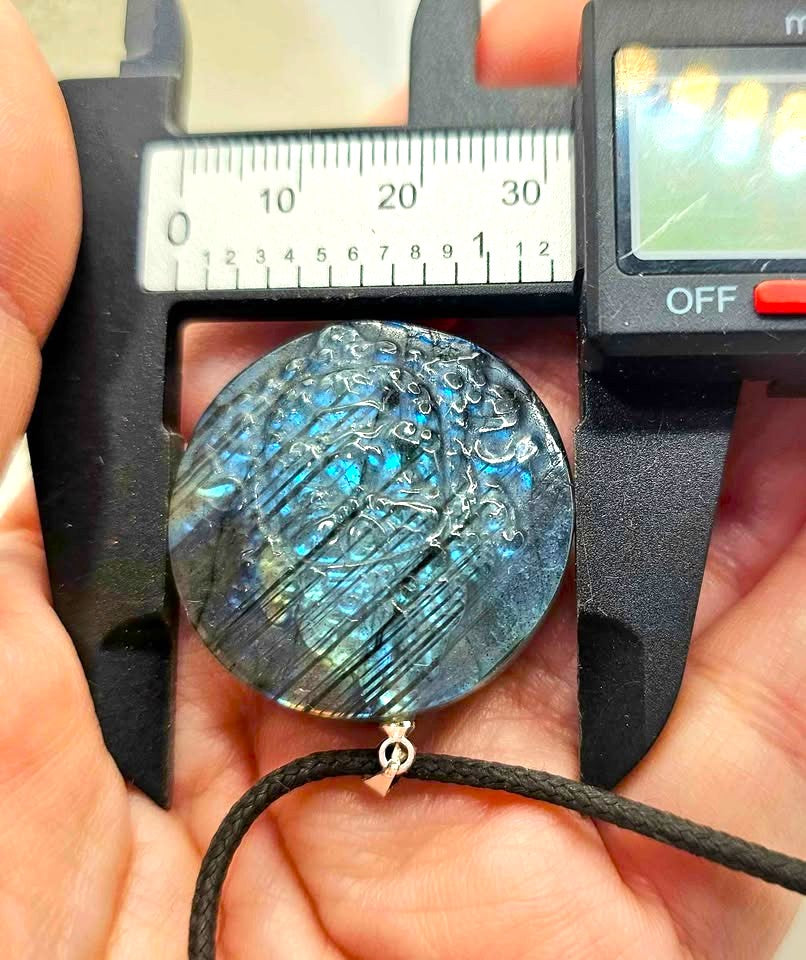 Nature Labradorite Tibetan Buddhism Wrathful Deity Pendant Necklace.