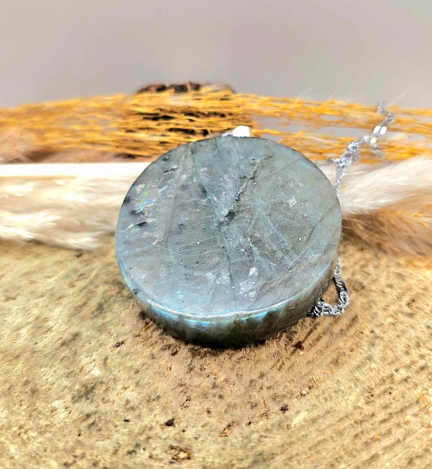 Nature Labradorite Little Prince And Fox Pendant Necklace