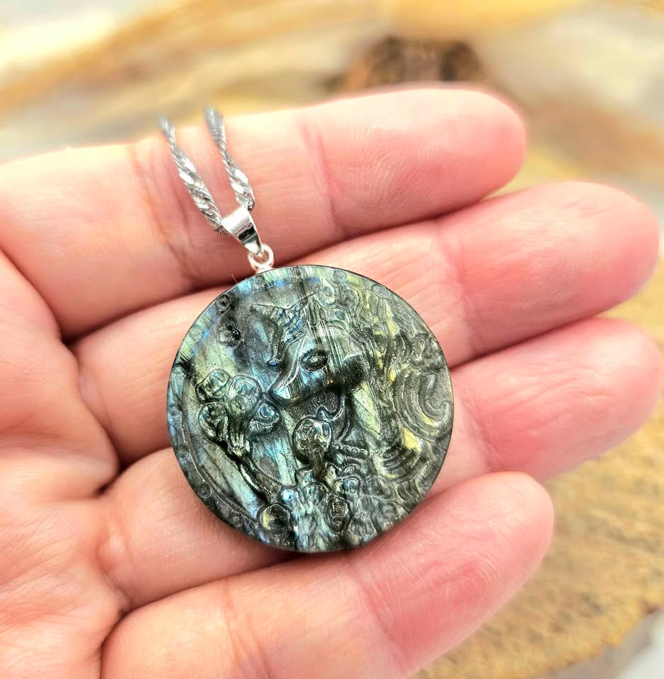 Nature Labradorite Unicorn And Flowers Pendant Necklace