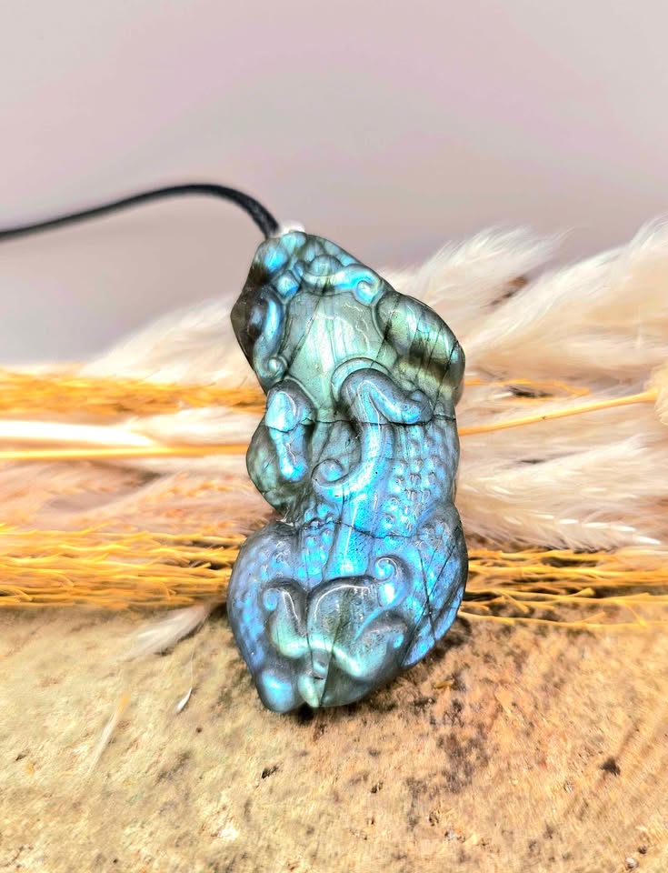 Nature Labradorite Carved Pixiu Pendant Necklace