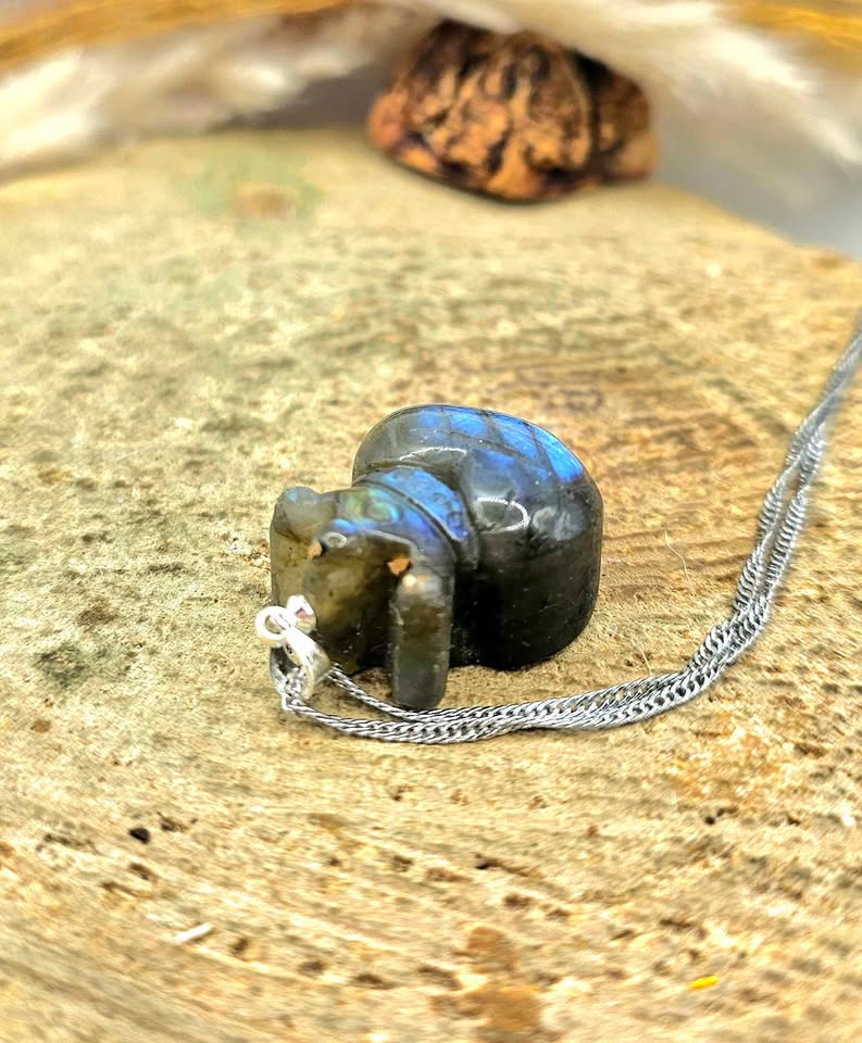 Nature Labradorite Heart With Crown Pendant Necklace
