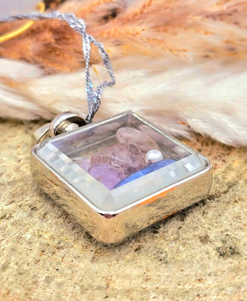 Nature Mixed Crystal Stones Square Floating Pendant Necklace