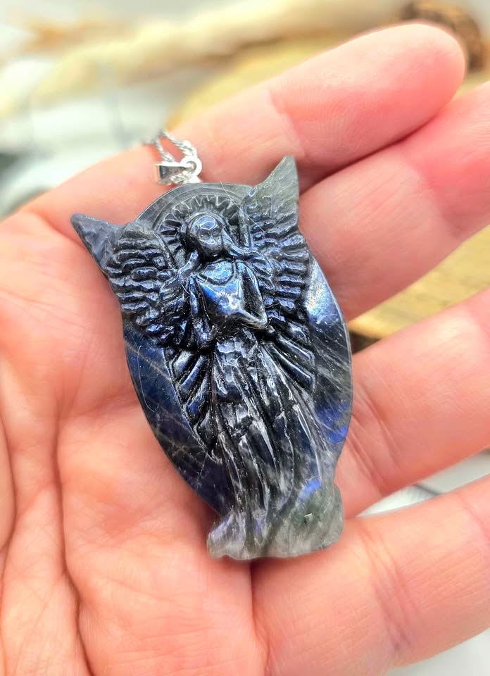 Nature Labradorite Carved Flashy Praying Angel Pendant Necklace