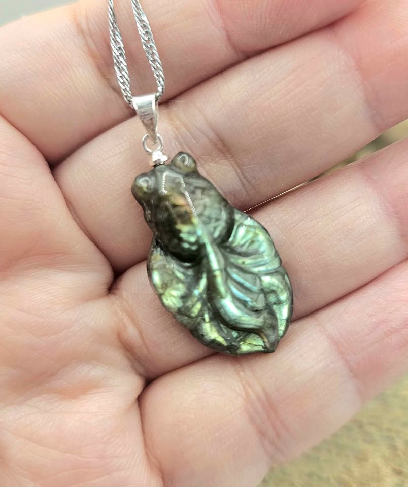 Nature Labradorite Carved Flashy Goldfish Pendant Necklace