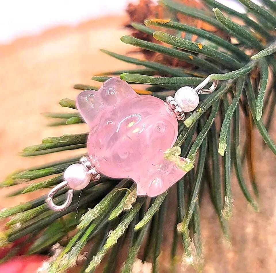 Nature Rose Quartz Carved Melody Pendant Necklace