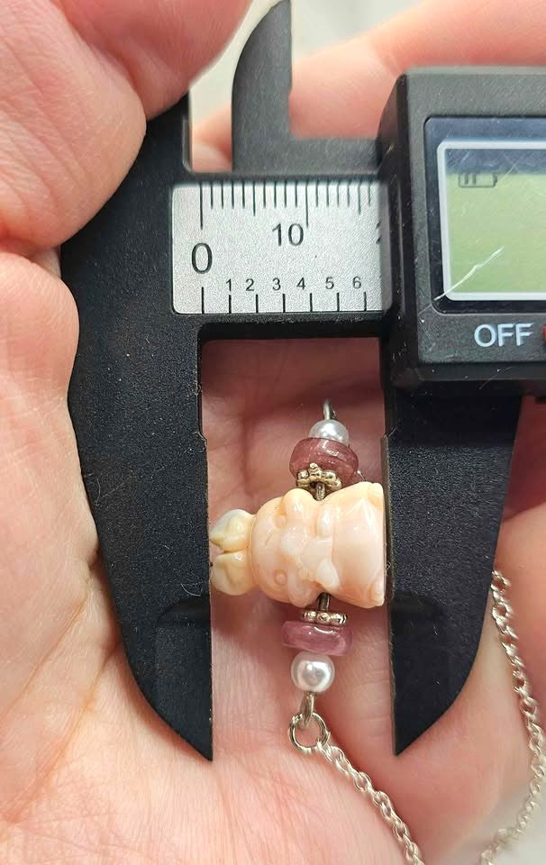 Nature Pink Conch Carve Rabbit Tourmaline Pendant Necklace
