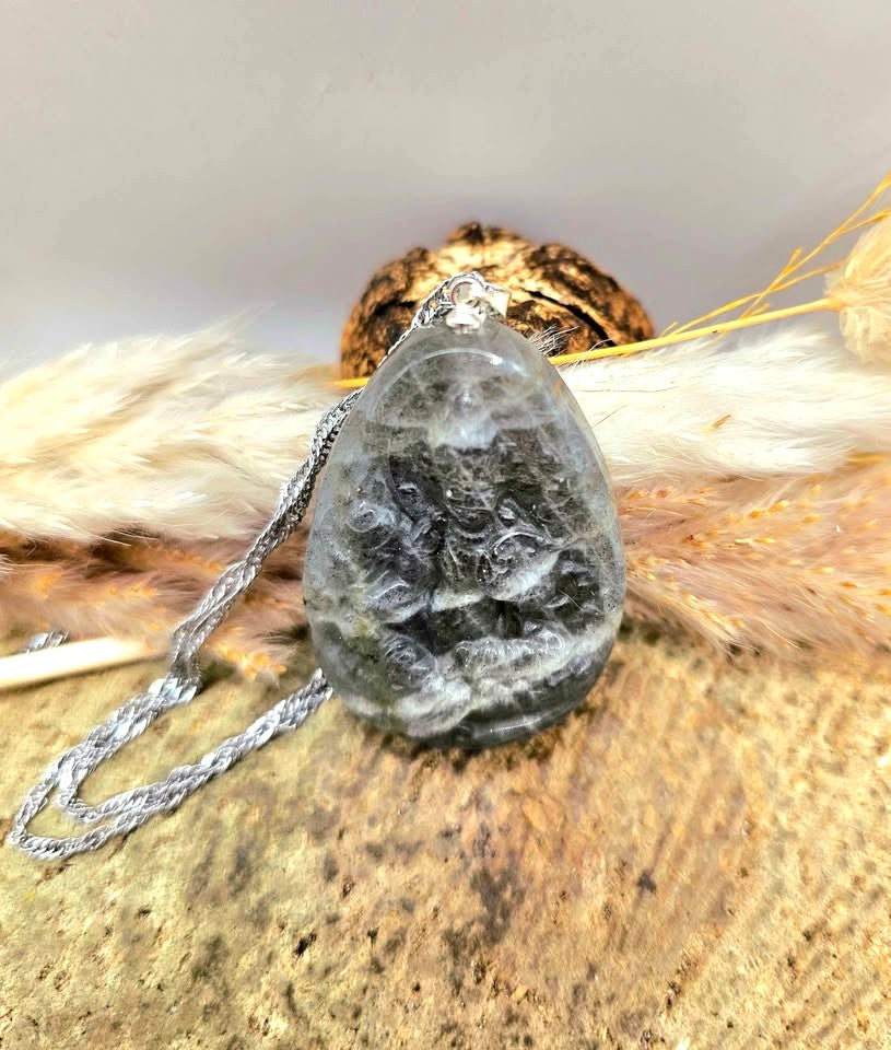 Nature Labradorite Carved Tibetan Buddhism God Pendant Necklace