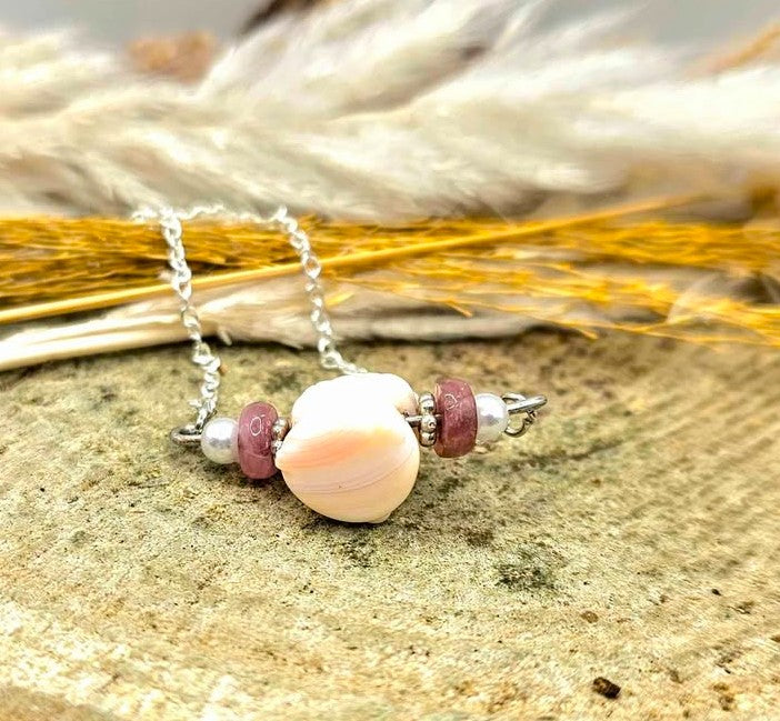 Nature Pink Conch Carve Rabbit Tourmaline Pendant Necklace