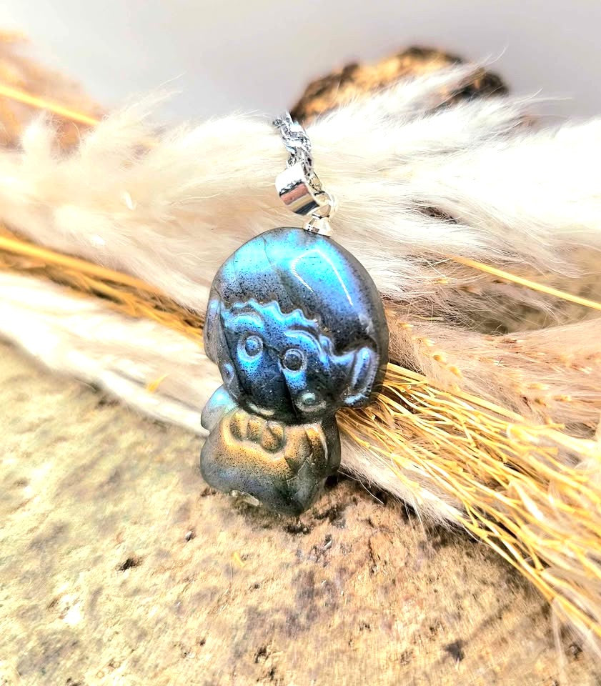 Nature Labradorite Carved Makura Pendant Necklace.
