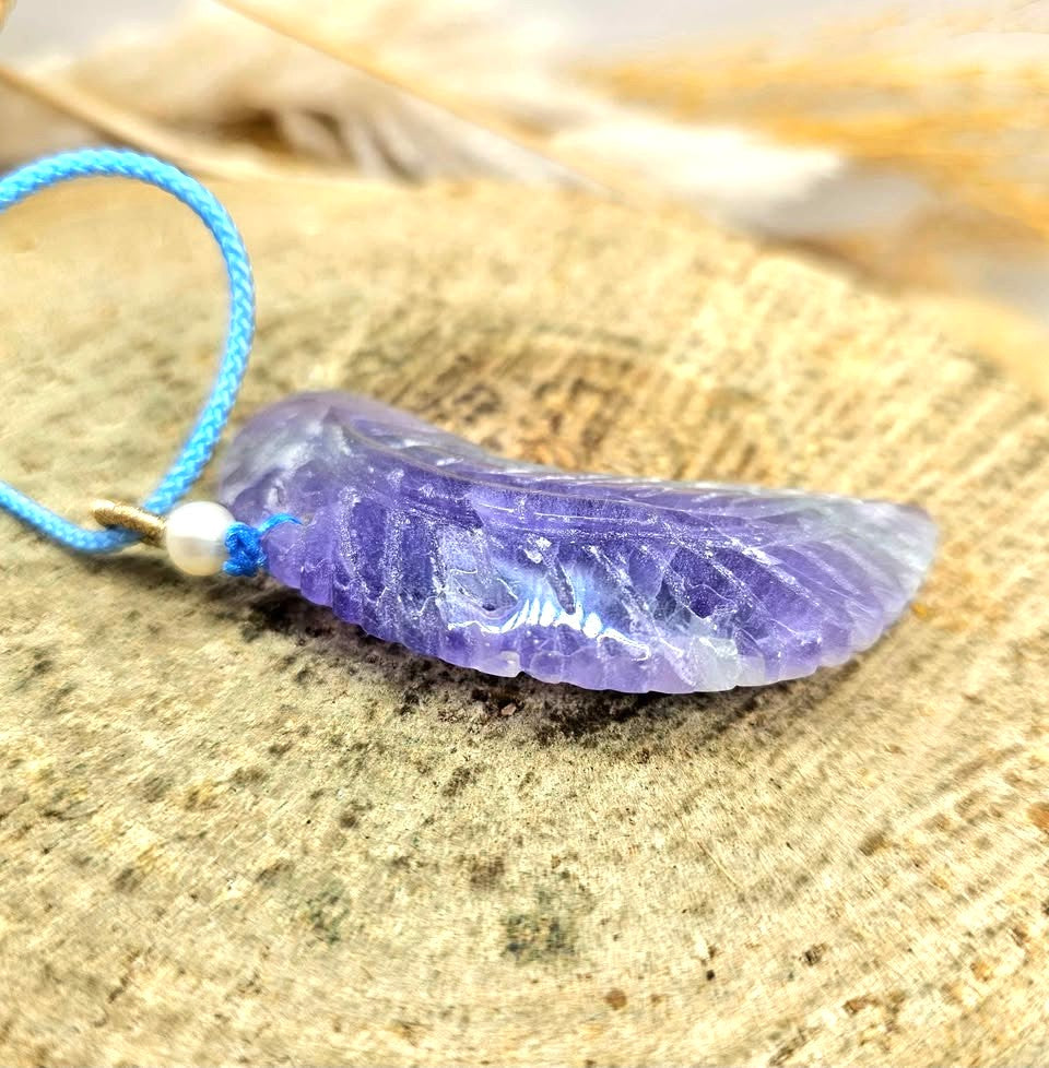 Nature Purple Fluorite Hand Carved Leaf Pendant Necklace