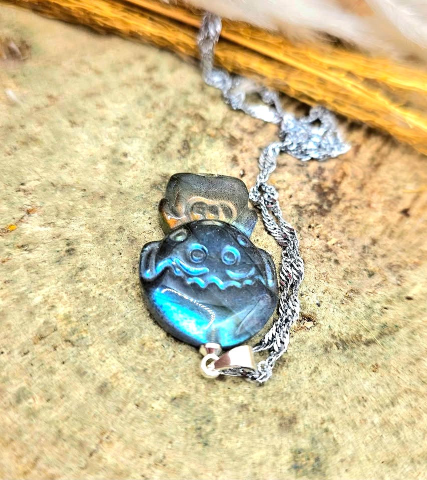 Nature Labradorite Carved Makura Pendant Necklace.