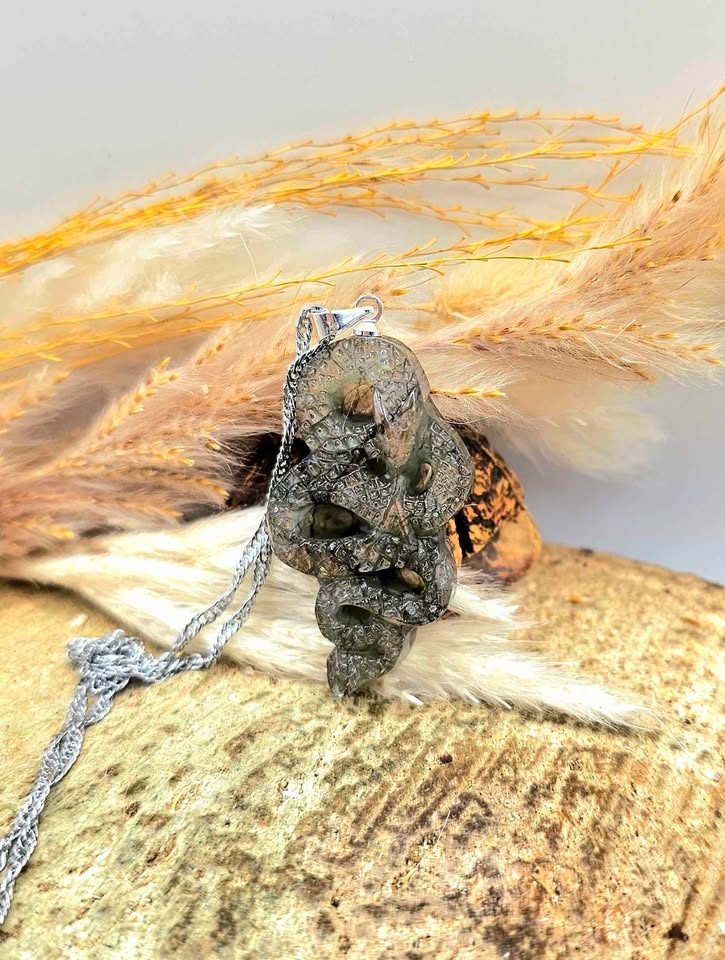 Nature Labradorite Carved Snake Pendant Necklace