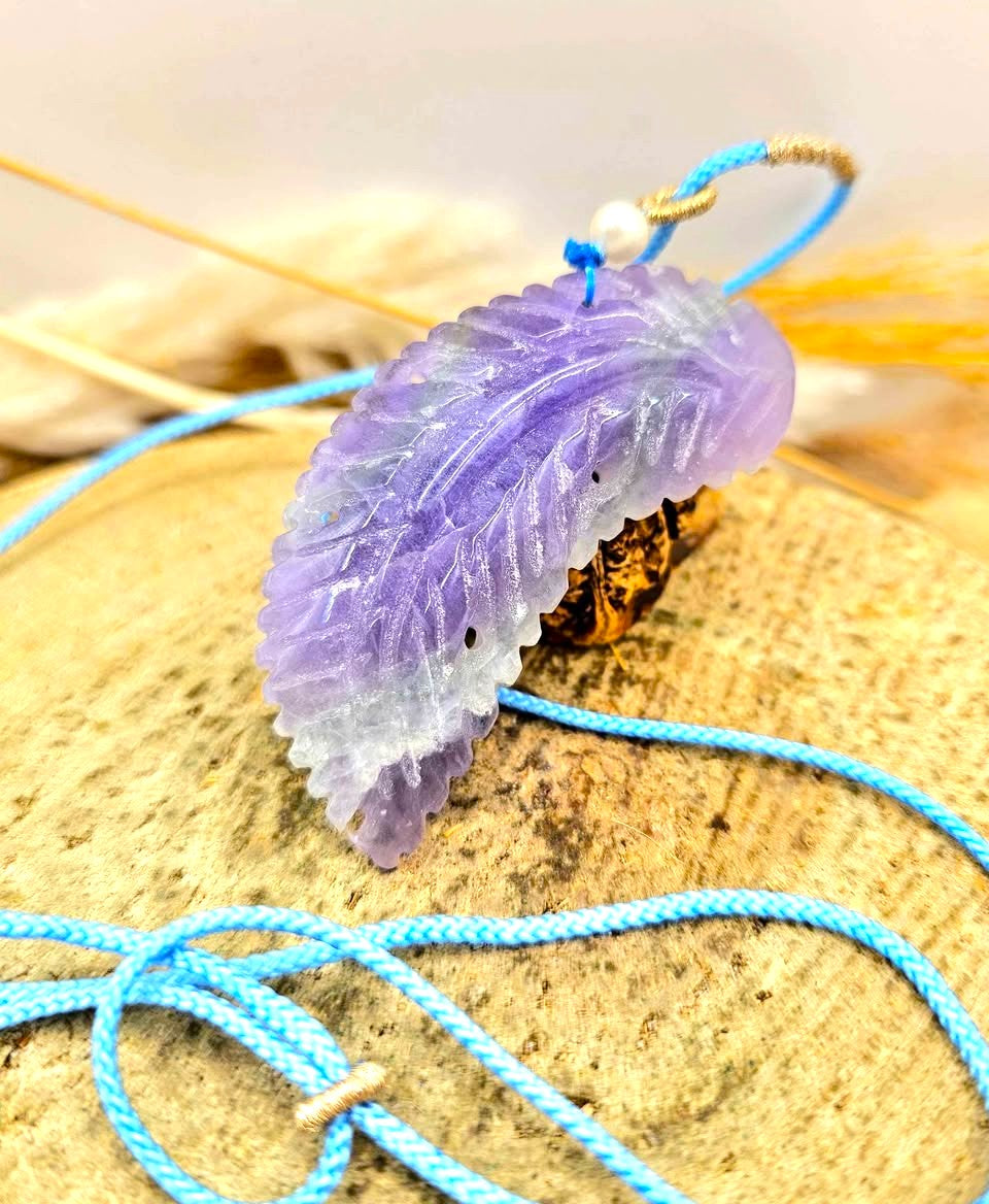 Nature Purple Fluorite Hand Carved Leaf Pendant Necklace