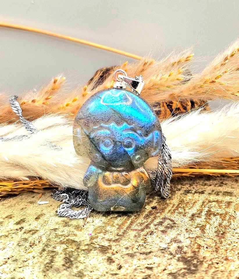 Nature Labradorite Carved Makura Pendant Necklace.