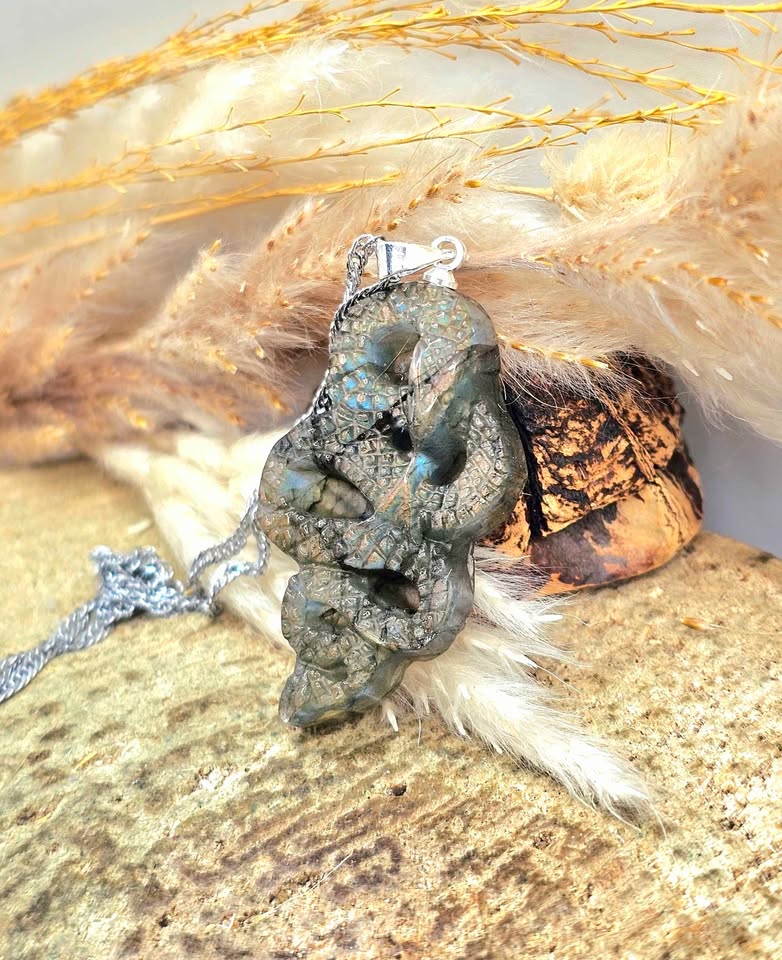 Nature Labradorite Carved Snake Pendant Necklace