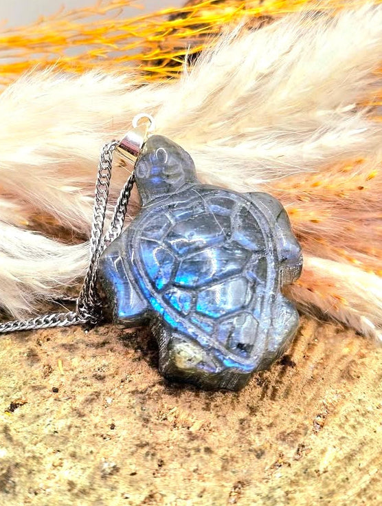 Nature Labradorite Carved Sea Turtle Pendant Necklace