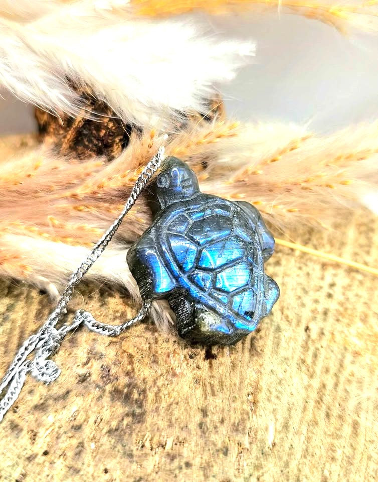 Nature Labradorite Carved Sea Turtle Pendant Necklace