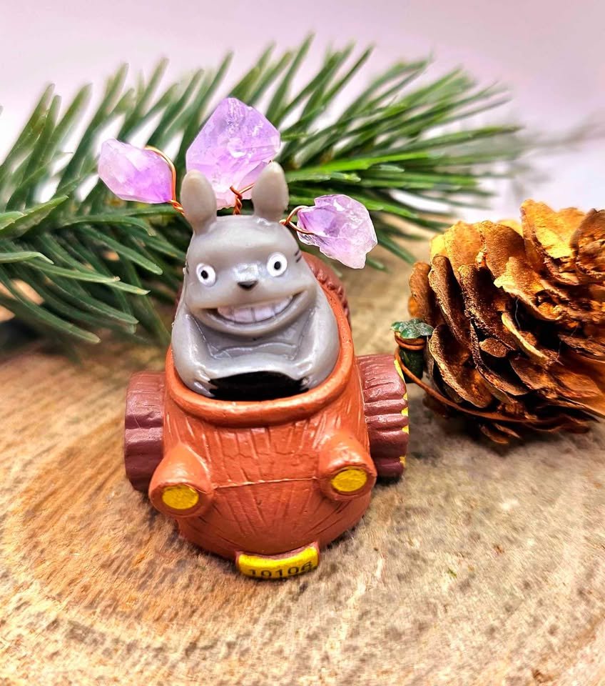 Totoro Amethyst Stone Decor Figure