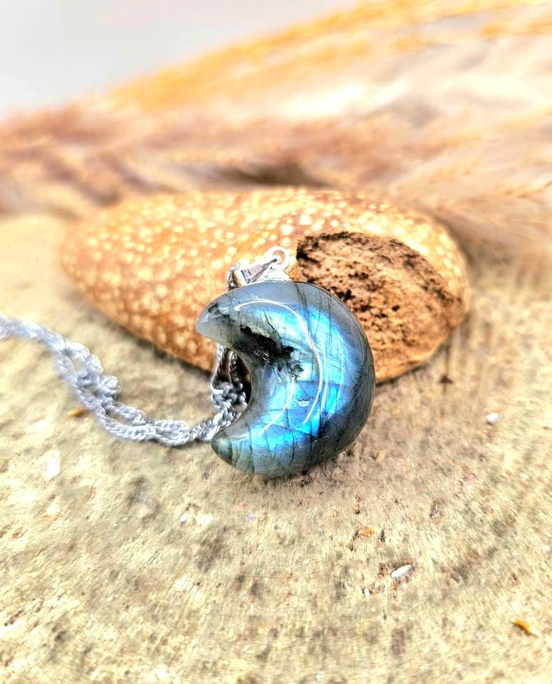Nature Labradorite Carved Crescent Moon Pendant Necklace.