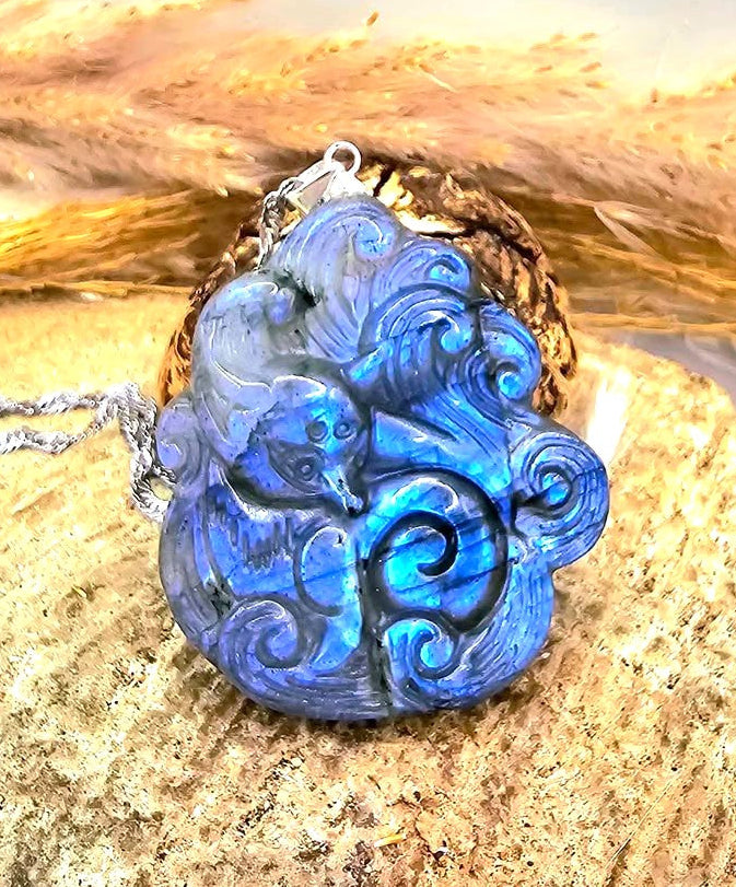 Nature Labradorite Craved Nine Tails fox Pendant Necklace