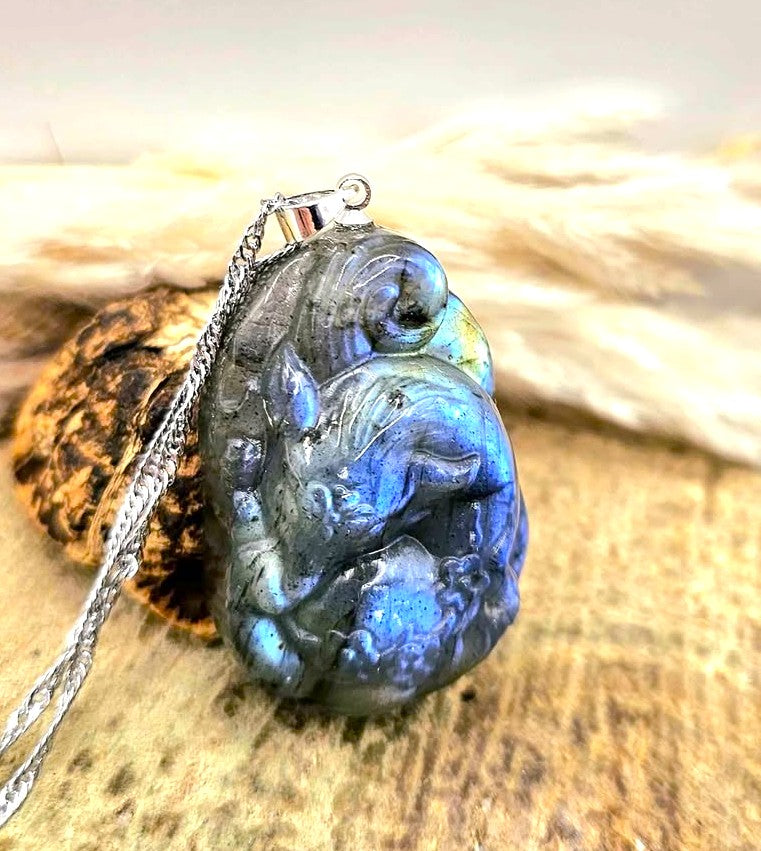 Nature Labradorite Carved Sleeping Nine Tails Fox Pendant Necklace