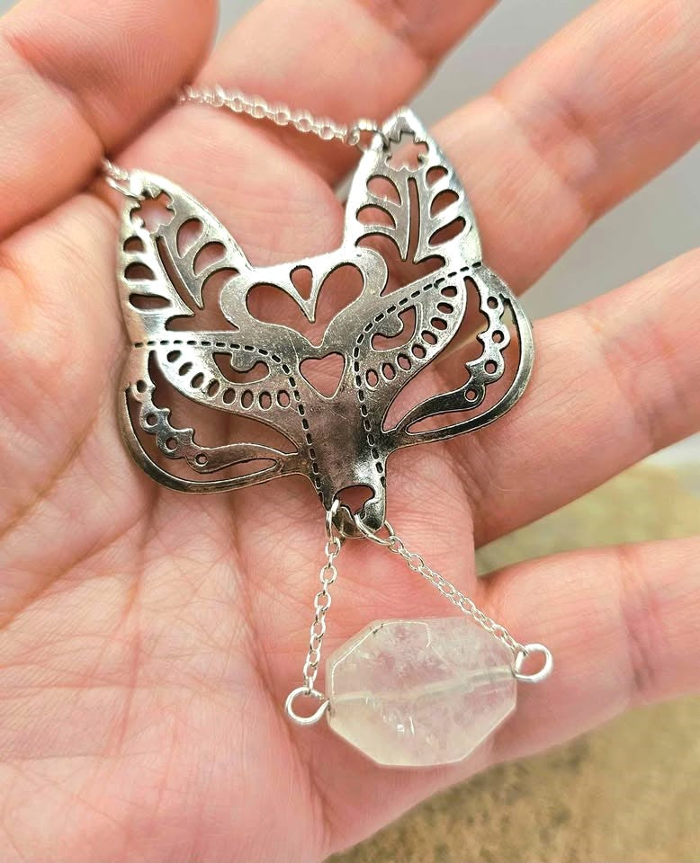 Metal Fox Head With Hanging Rose Quartz Pendant Necklace