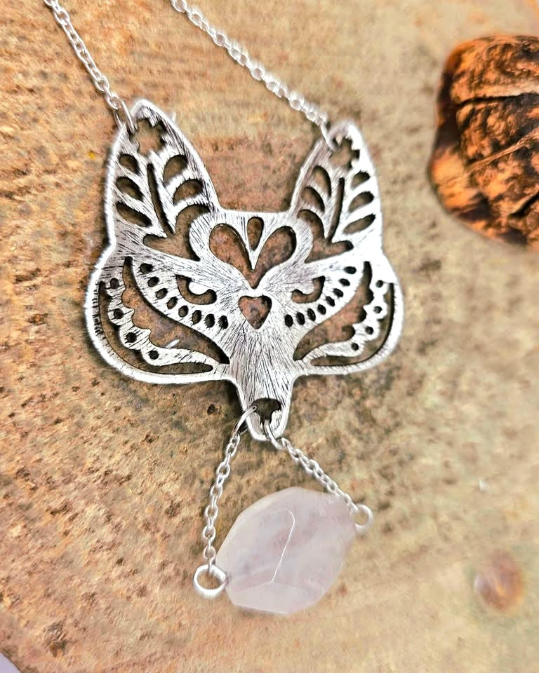 Metal Fox Head With Hanging Rose Quartz Pendant Necklace