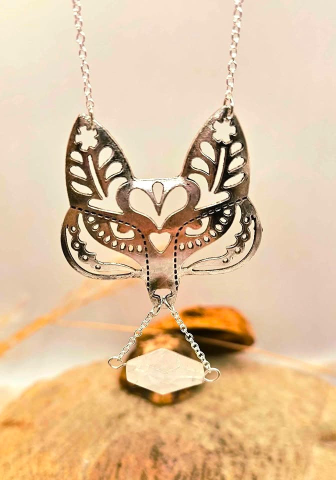 Metal Fox Head With Hanging Rose Quartz Pendant Necklace