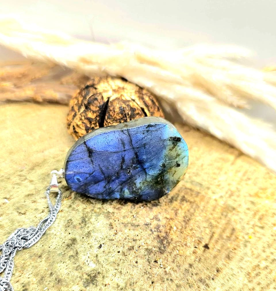 Nature Labradorite Carved Sleeping Nine Tails Fox Pendant Necklace