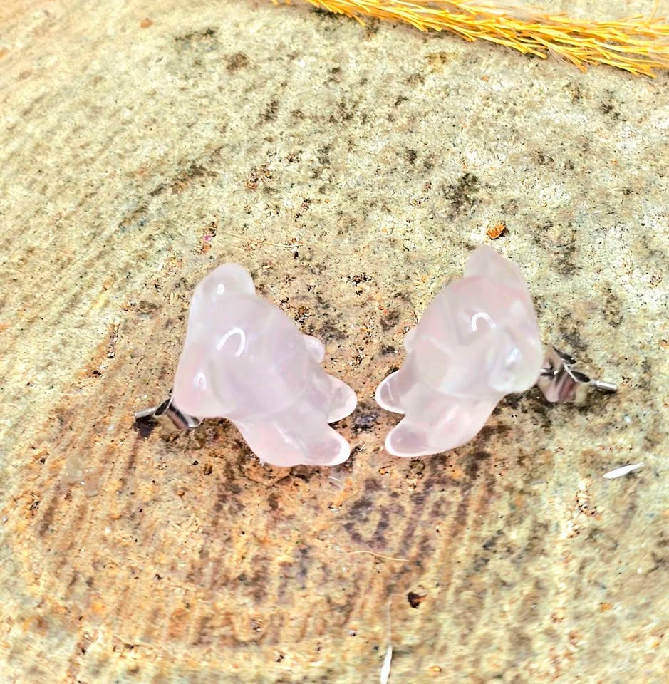 Nature Rose Quartz Carved Bear Ear Stud