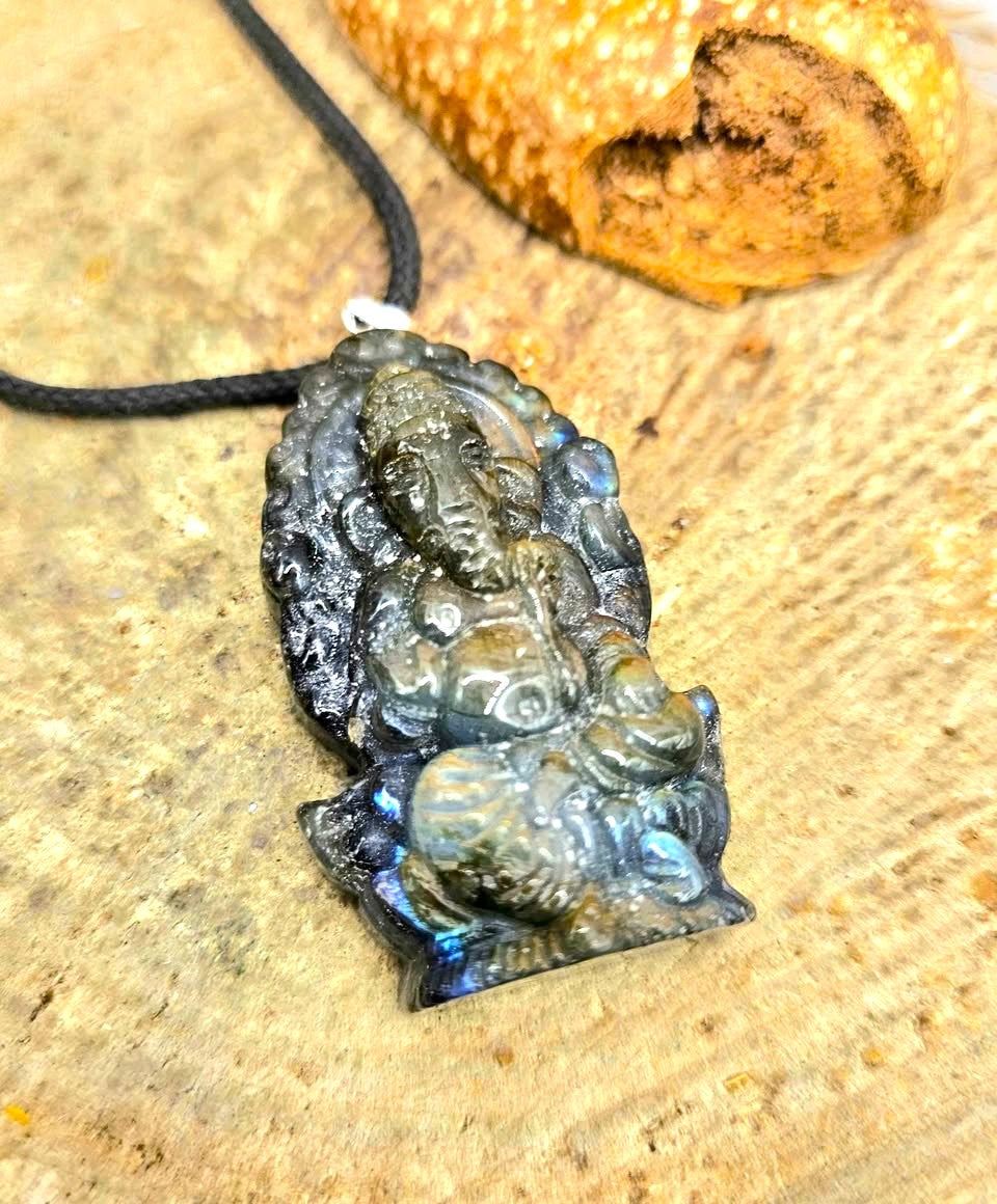 Nature Labradorite Carved Elephant God Ganesha Pendant Necklace