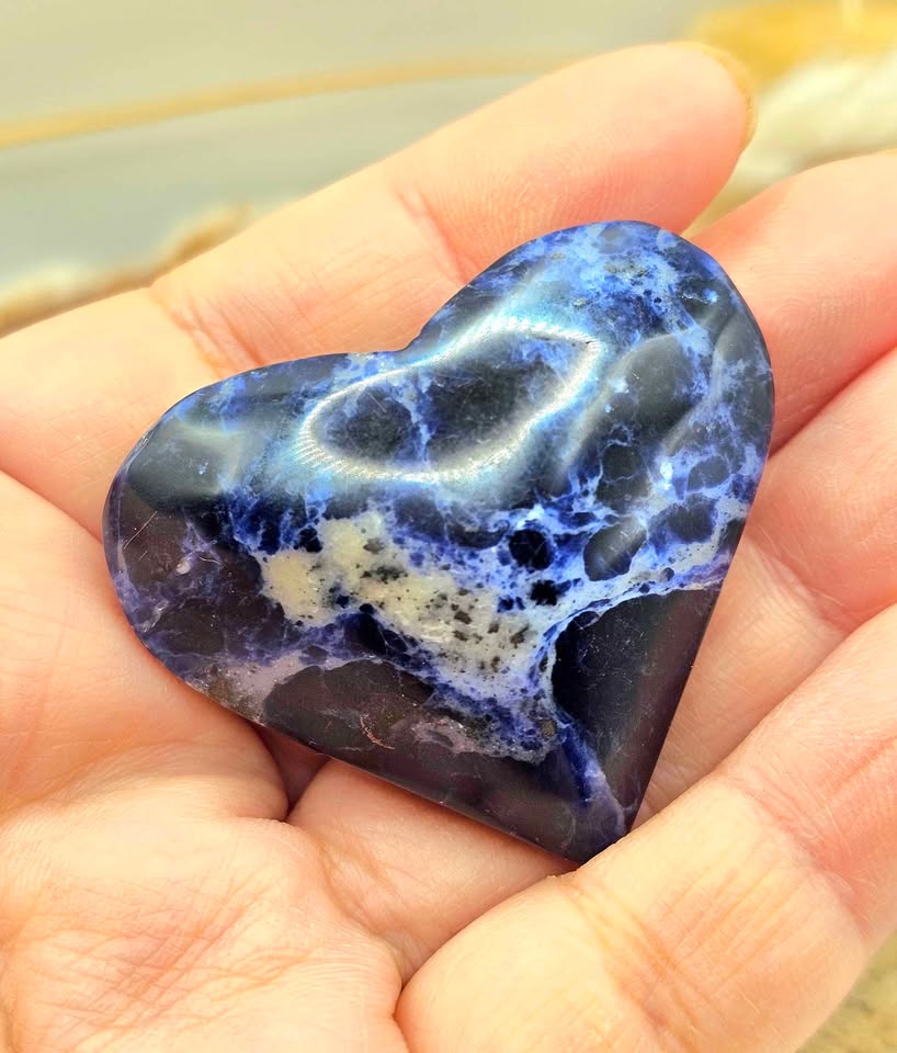 Nature Blue Sodalite Heart Palm Stones